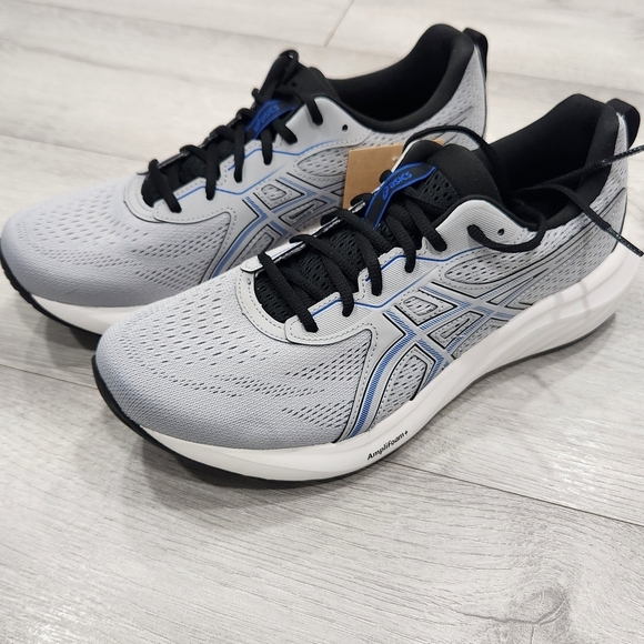 Asics Gray and Black Running Shoes main image 4